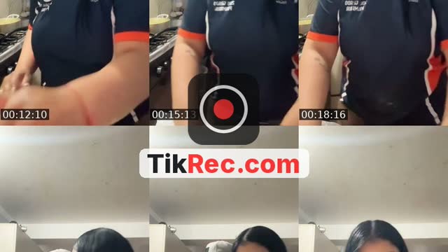 TikTok live: Holis by @melii0745