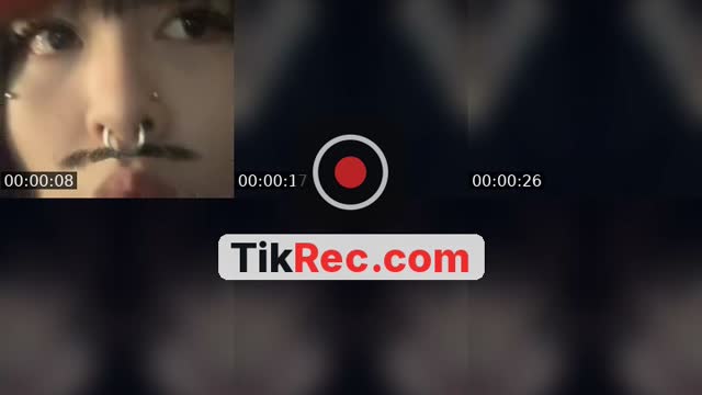 @g0ryfangs_ TikTok live