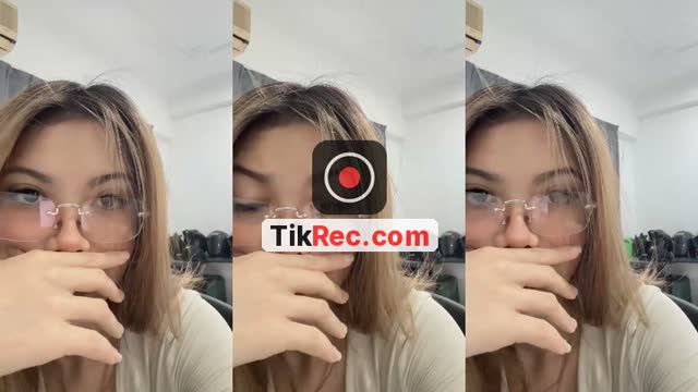@younavvvv TikTok live