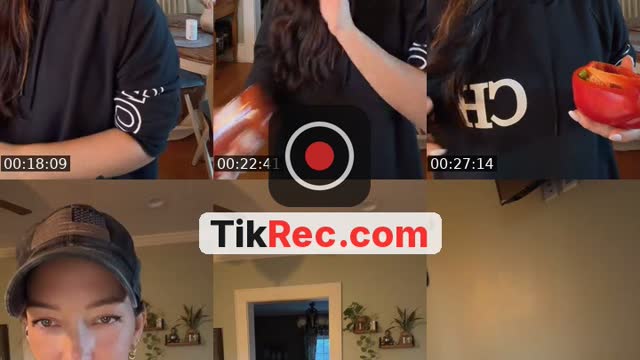 TikTok live: Feliz domingo ☺️ by @anhelex_