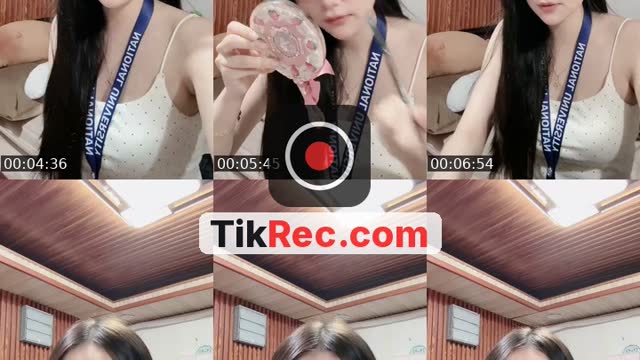 @michi.biscoff TikTok live from 2026-10-18