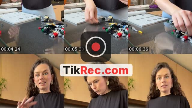 TikTok live: Happy Monday!! ☺️ by @lina_liciouss