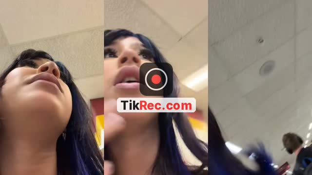 @elvanys_0 TikTok live