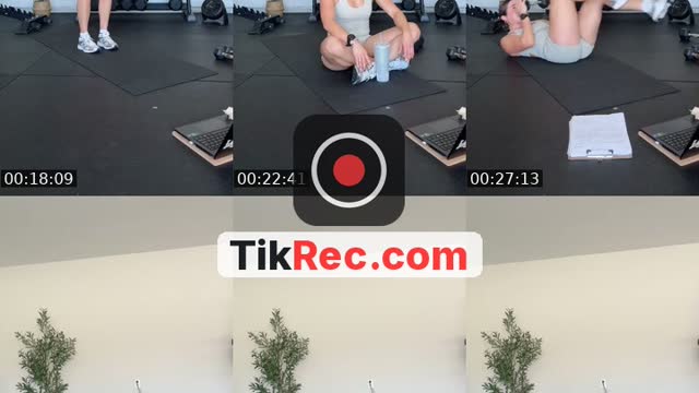 @unamamimuyfit TikTok live from 2026-10-20