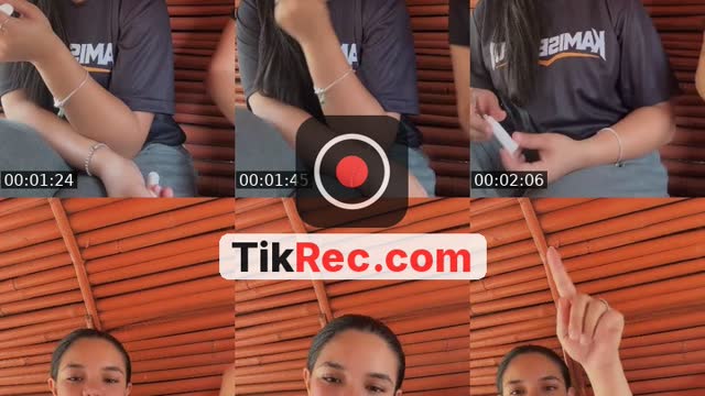@.only.elle TikTok live