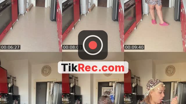 @.nadia807 TikTok live