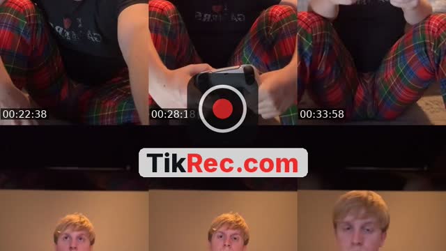 TikTok live: what’s up! :) chilling by @jayjaylivebest