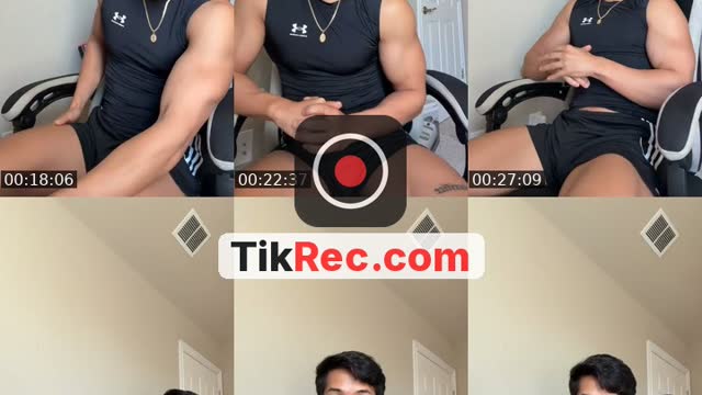 TikTok live: Weights/fitness by @jessele6