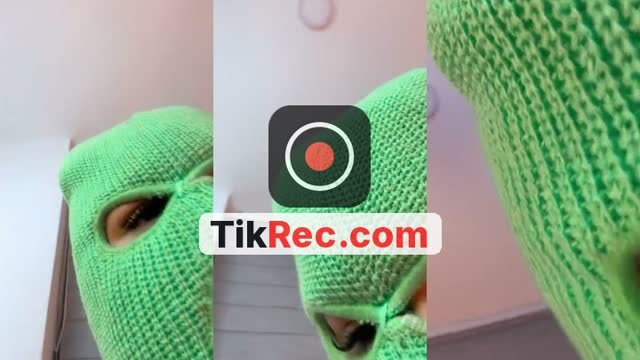 @valentina.roa360 TikTok live