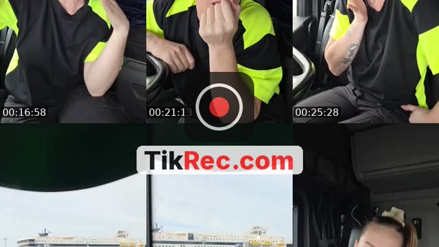 @linachaleila TikTok live