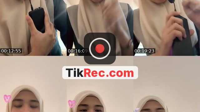 TikTok live: santaiii by @scarletwhat00