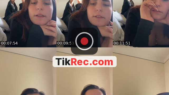 @carolinayourbaby TikTok live