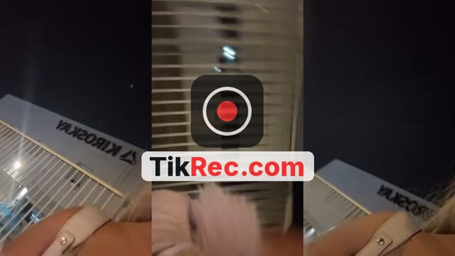 @a12342016 TikTok live