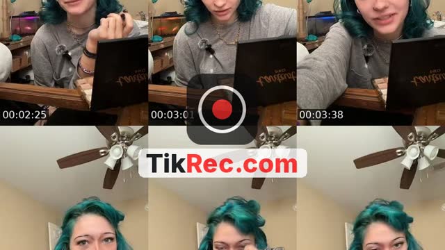@d1e.d0ll TikTok live
