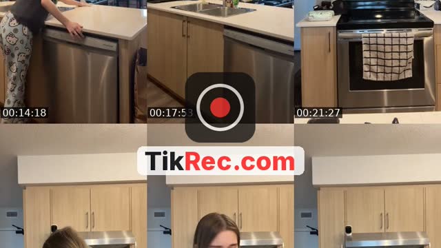 @brookelush05 TikTok live from 2026-10-25