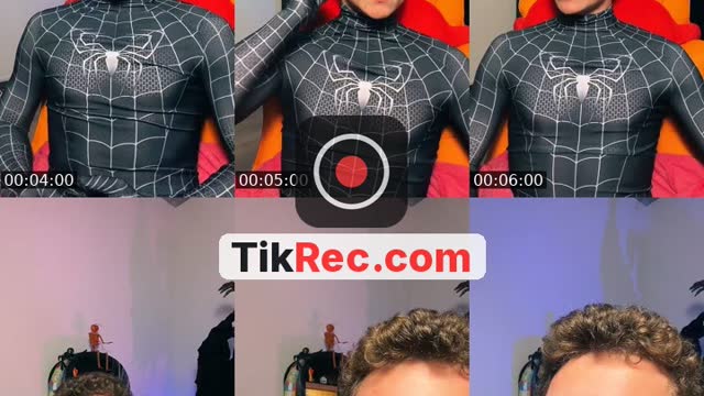 Spidey wants a heart me - @itzjacobharryman
