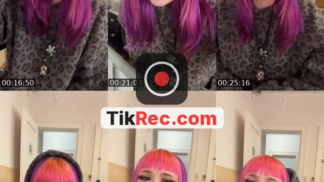United States TikTok live: 12 hr shift time o.O by @freakyfangtastik
