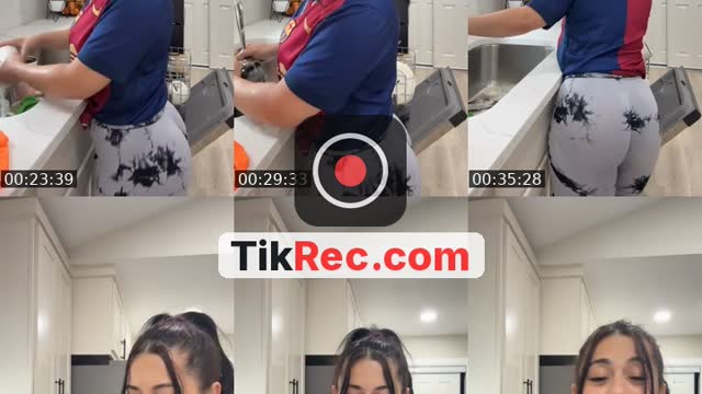 TikTok live: Hola babys😍🩵 by @lacatracha2391