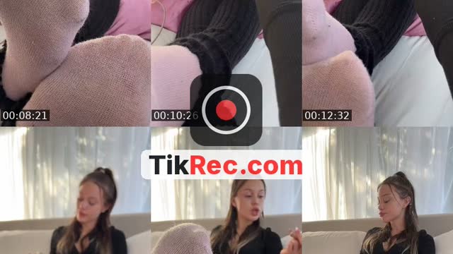 @chryssapink United States TikTok live from 2026-10-25
