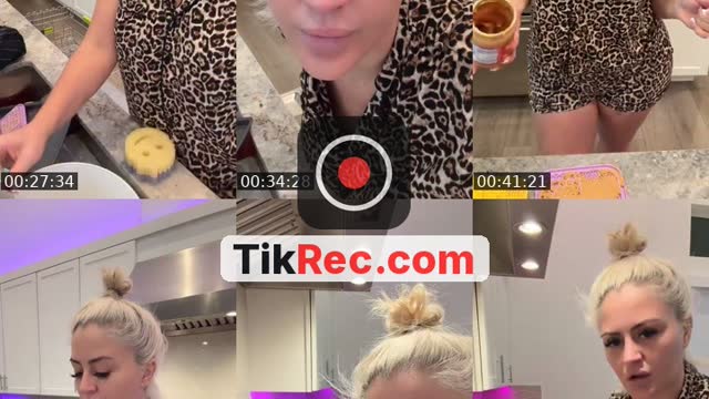 United States TikTok live: Football and cleaning by @bigdaniib